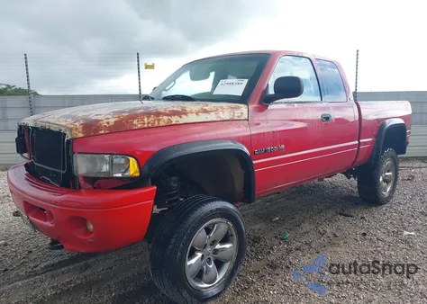 2001 Dodge Ram 1500 St из США, поврежденный, VIN 3B7HF13Z41G724675